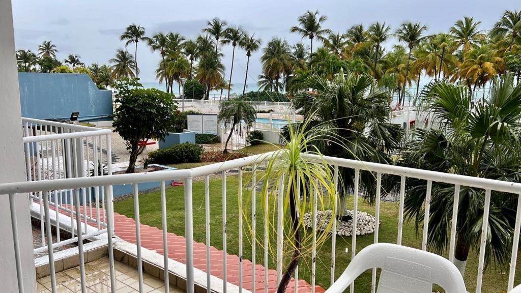 Beachfront Tropical Tantra Apartment San Juan Ngoại thất bức ảnh