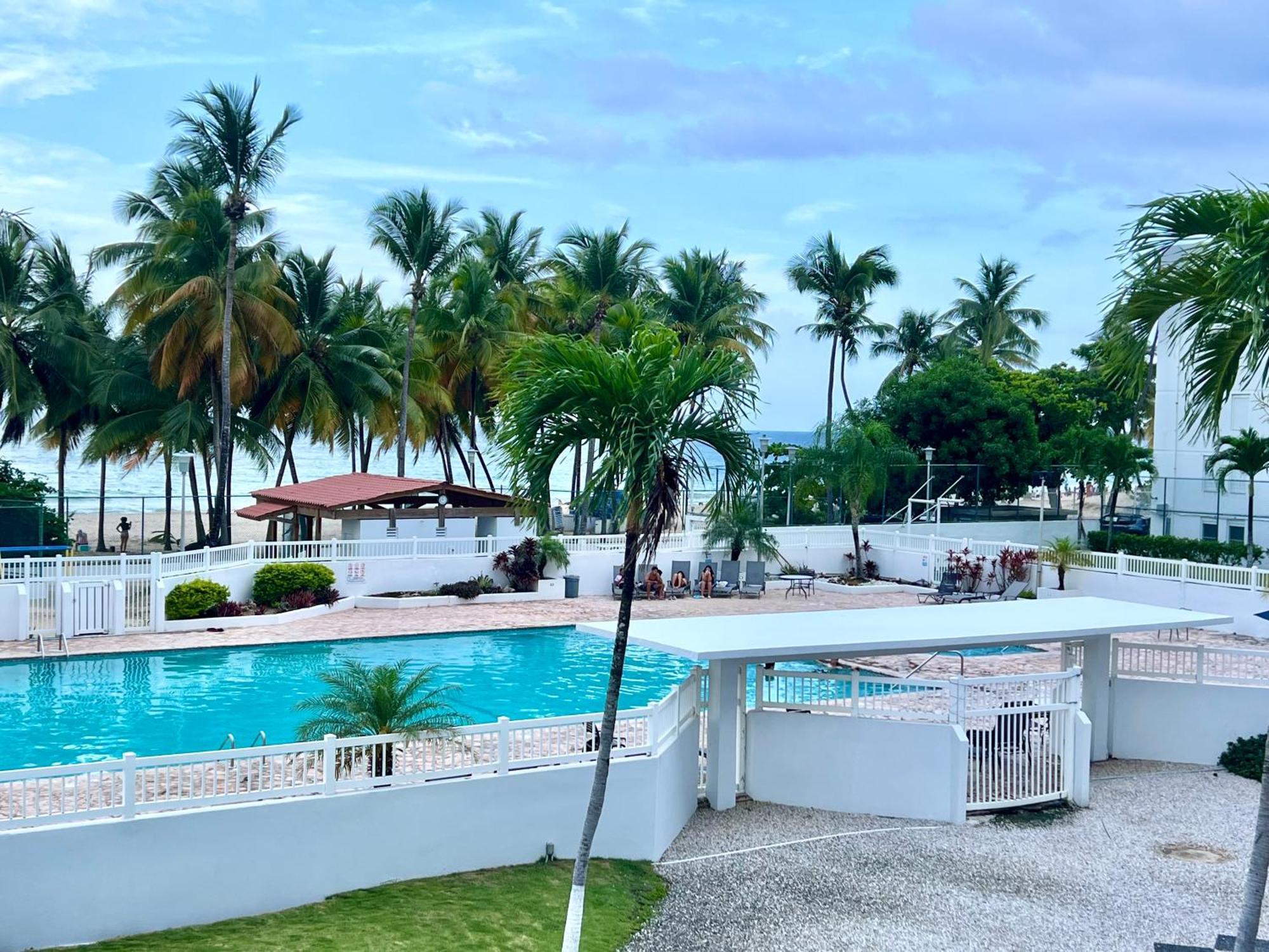 Beachfront Tropical Tantra Apartment San Juan Ngoại thất bức ảnh